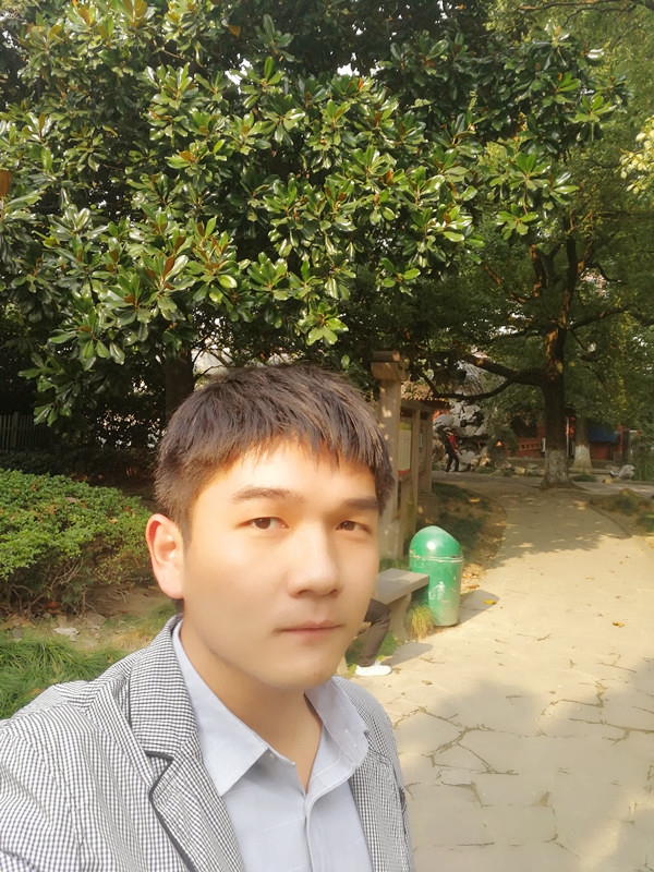 暂时的第一张照片--合肥相亲服务中心