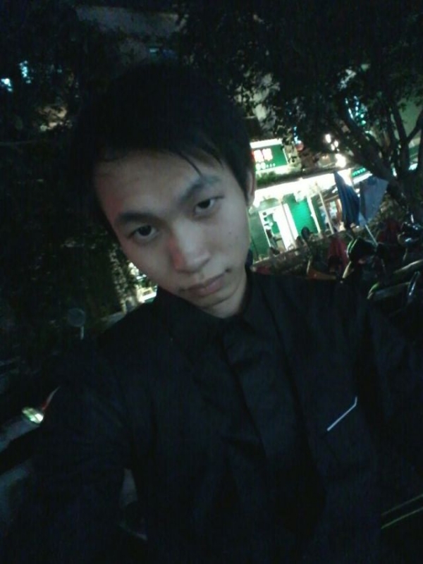 瞬间回眸的第一张照片--合肥相亲服务中心