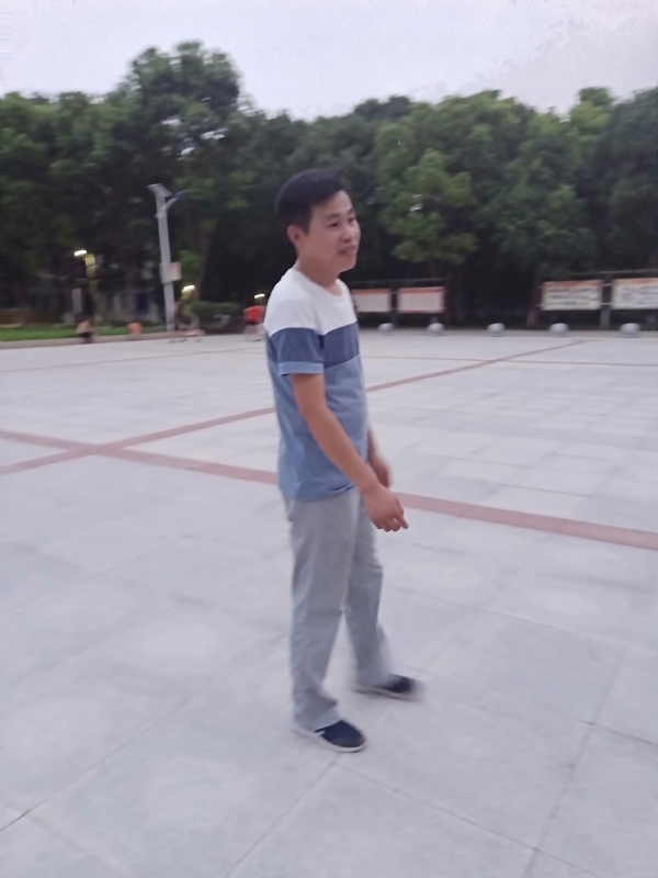 一笑的第一张照片--合肥相亲服务中心