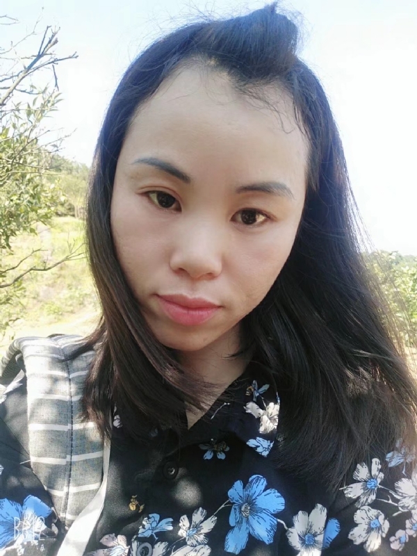 英英的第一张照片--合肥相亲服务中心