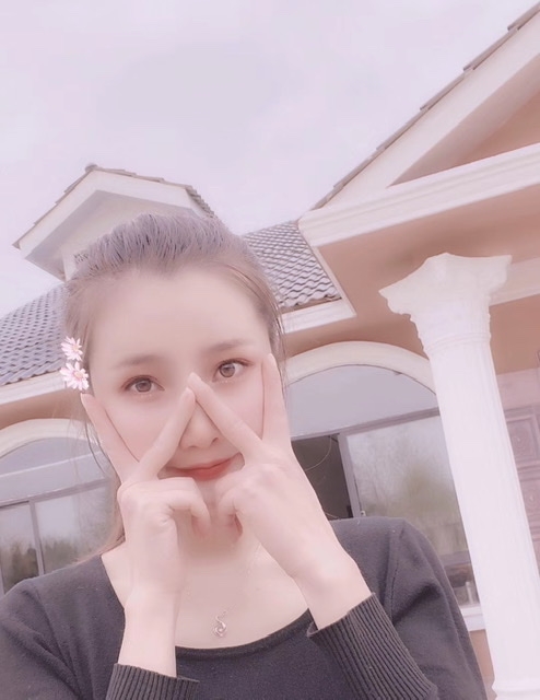 小媛的第一张照片--合肥相亲服务中心