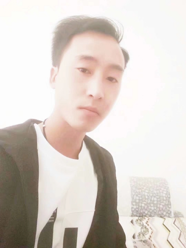 萧艺的第一张照片--合肥相亲服务中心