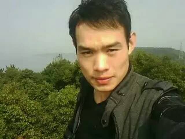 明镜的第一张照片--合肥相亲服务中心