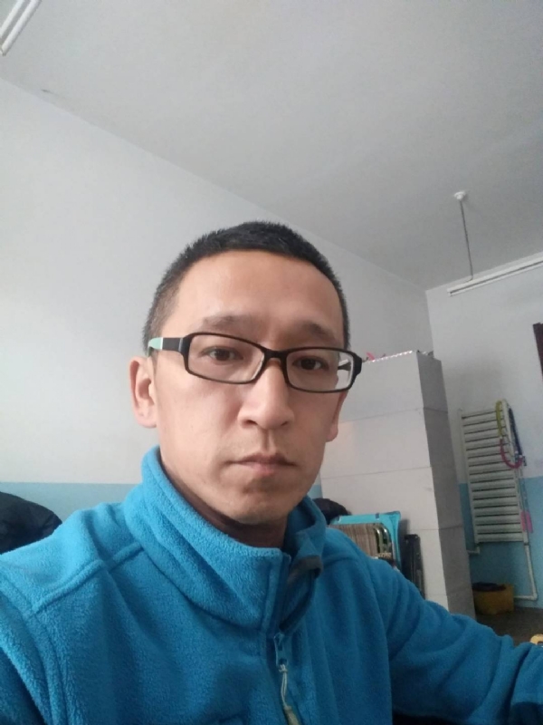晓峰的第三张照片--合肥相亲服务中心