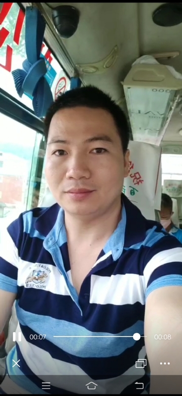 恋人未满的第一张照片--合肥相亲服务中心