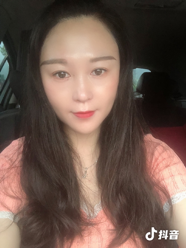 云云的第一张照片--合肥相亲服务中心