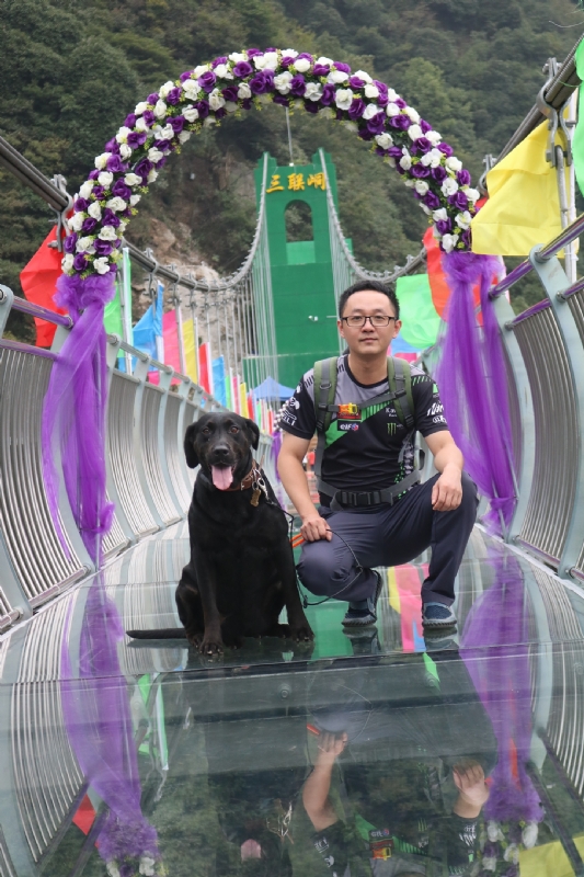 离人的第一张照片--合肥相亲服务中心