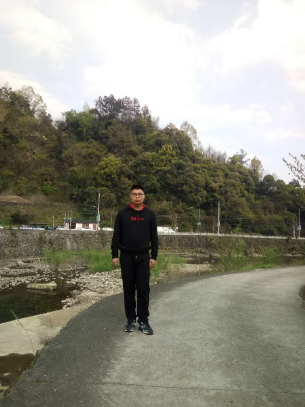等着上钩的鱼的第一张照片--合肥相亲服务中心