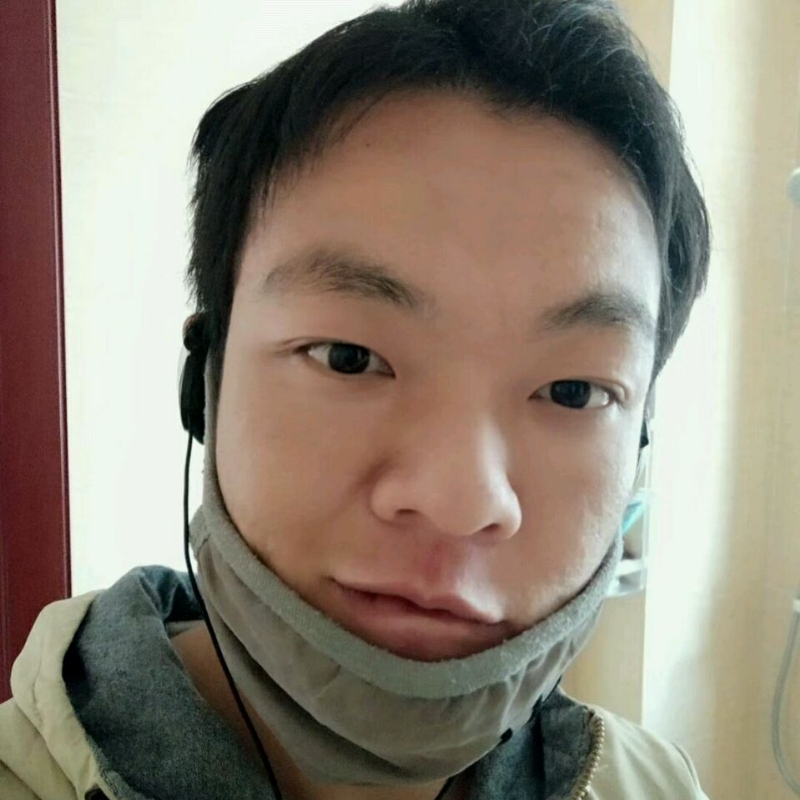 泡沫哭泣的第一张照片--合肥相亲服务中心