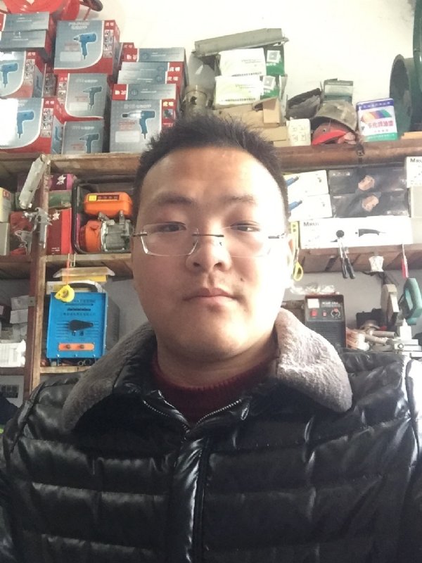鼎福的第一张照片--合肥相亲服务中心