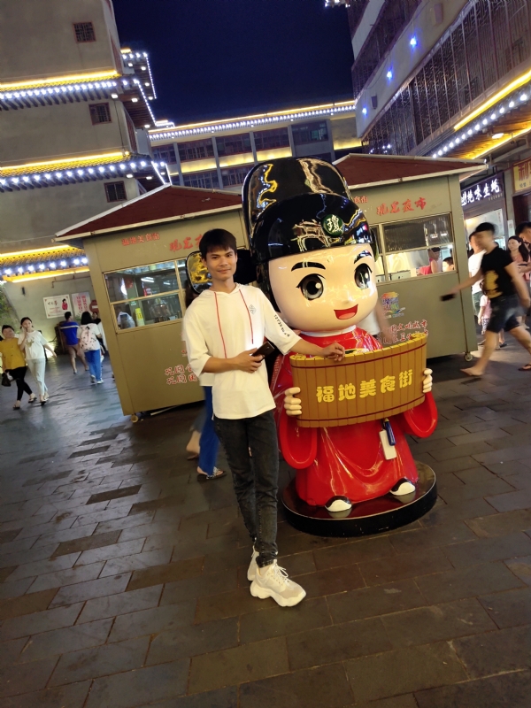 圆嘟嘟的瘦子的第一张照片--合肥相亲服务中心