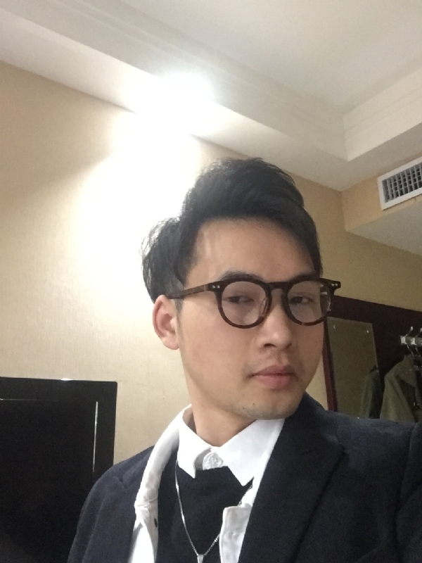 曾亮的第四张照片--合肥相亲服务中心