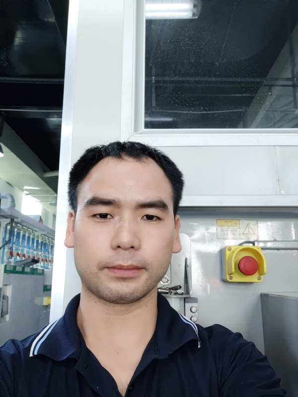 黄伟的第一张照片--合肥相亲服务中心
