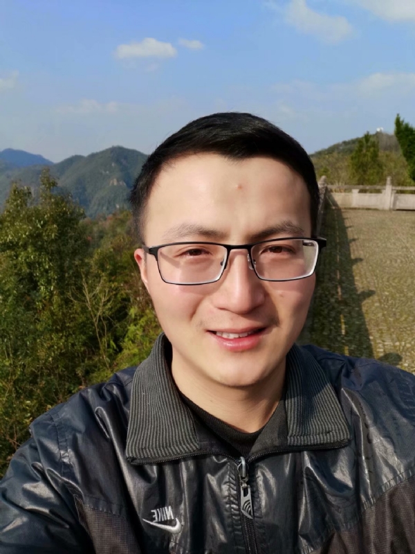 杨先生的第一张照片--合肥相亲服务中心