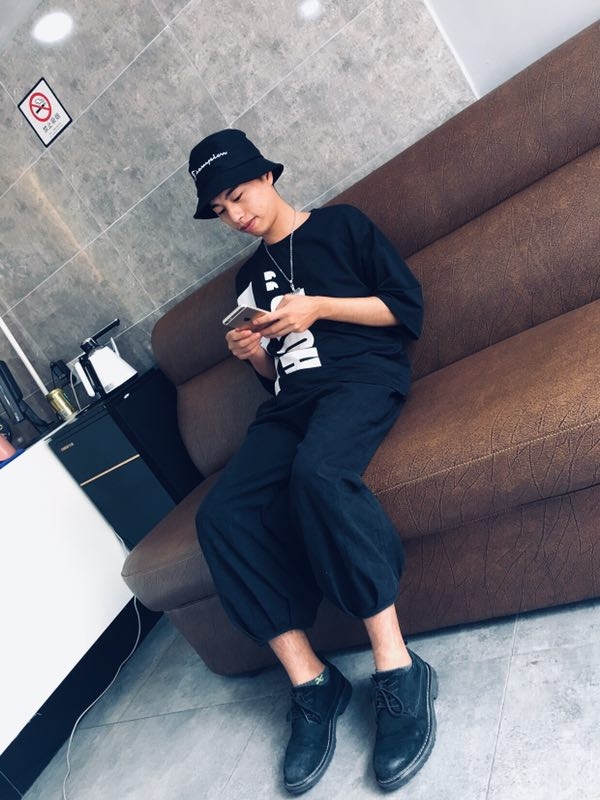 寻找的第三张照片--合肥相亲服务中心