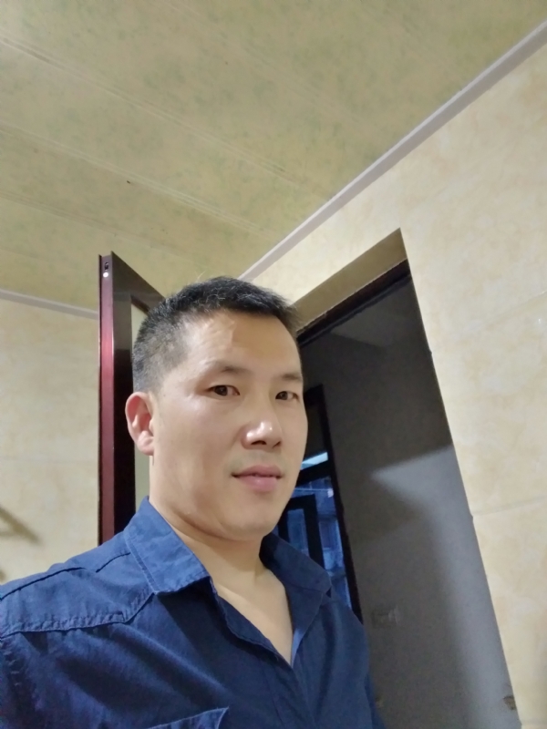 余生搀扶走的第一张照片--合肥相亲服务中心