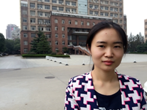 女儿征婚的第一张照片--合肥相亲服务中心