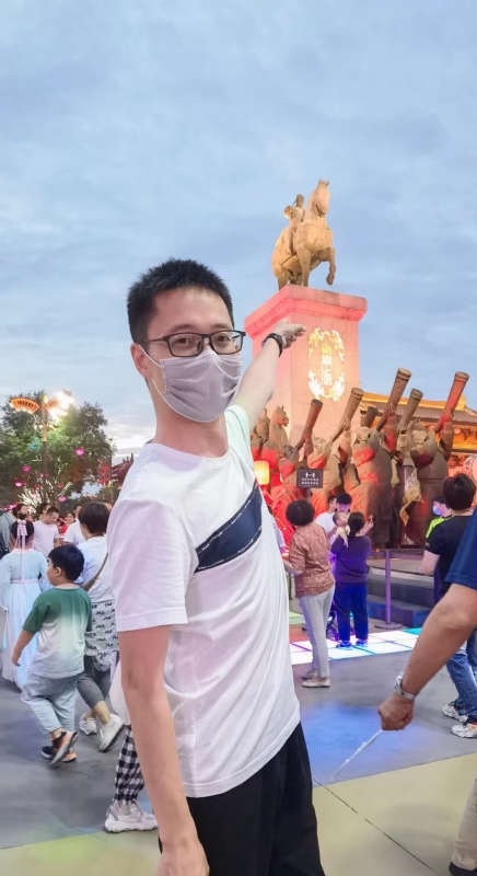 一休哥的第一张照片--合肥相亲服务中心