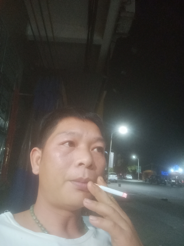 善解人意的第一张照片--合肥相亲服务中心