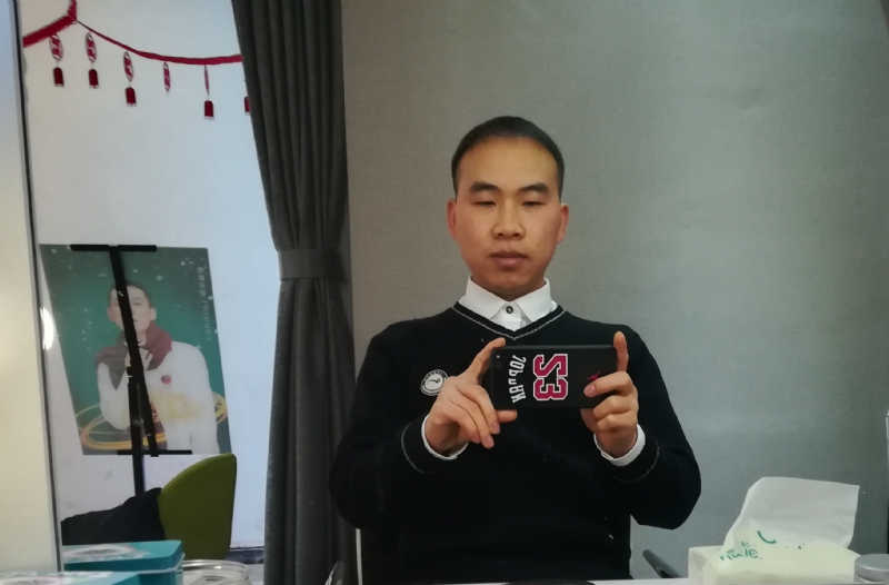 恬淡的第一张照片--合肥相亲服务中心