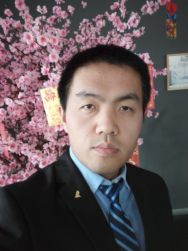 我就是个翻译的第一张照片--合肥相亲服务中心