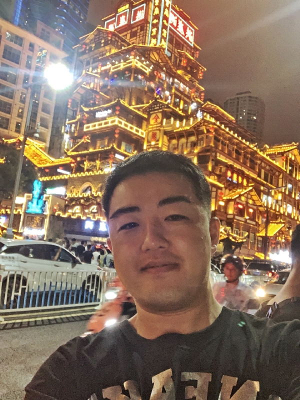 钢铁侠的第一张照片--合肥相亲服务中心