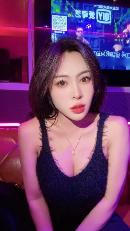 素素可月的第一张照片--合肥相亲服务中心