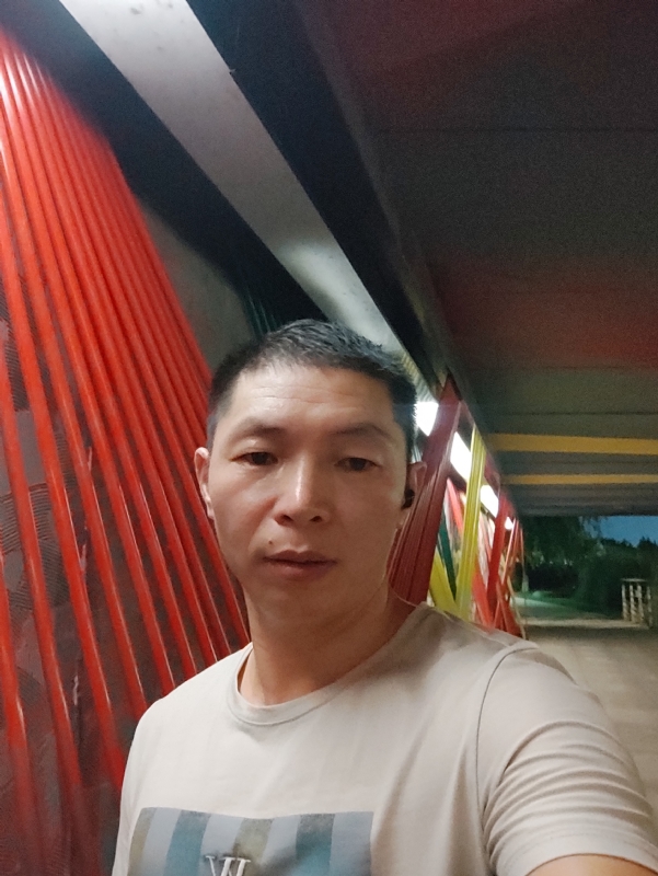 夜猫的第一张照片--合肥相亲服务中心