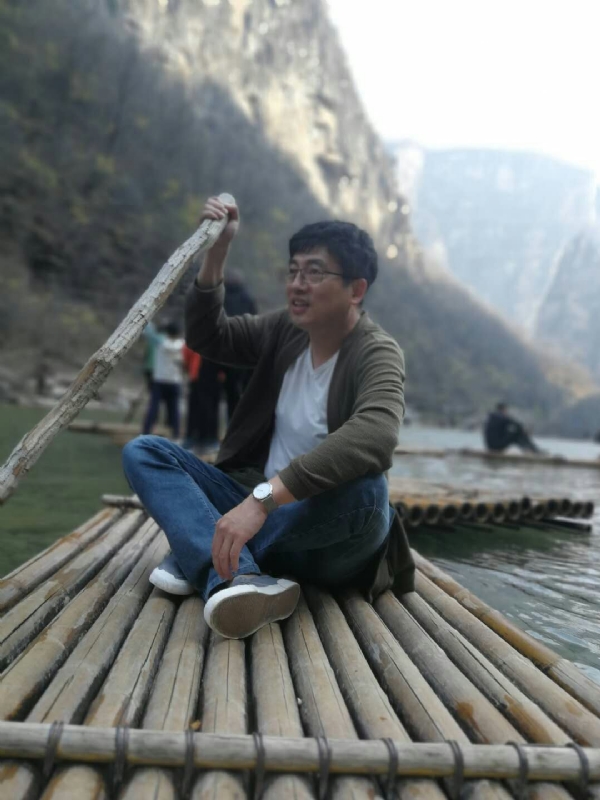 风被吹走了的第一张照片--合肥相亲服务中心