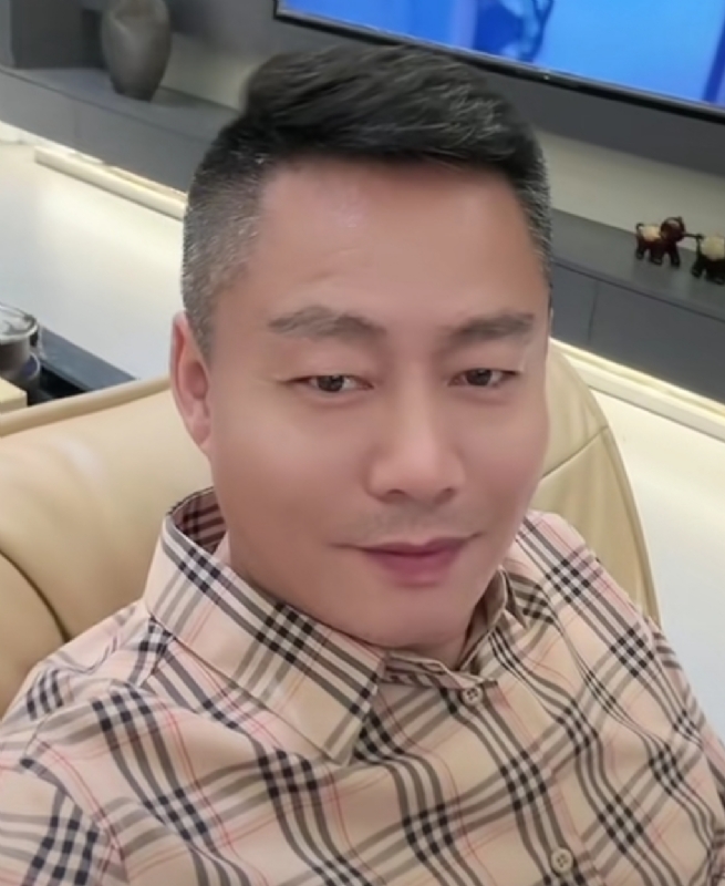 李*军的第二张照片--合肥相亲服务中心