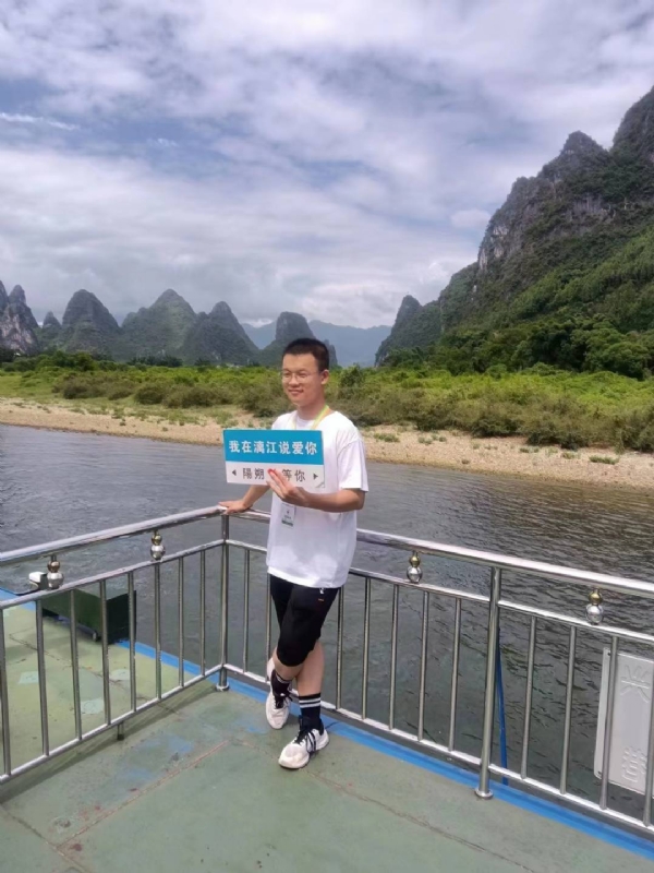 决胜时刻的第一张照片--合肥相亲服务中心