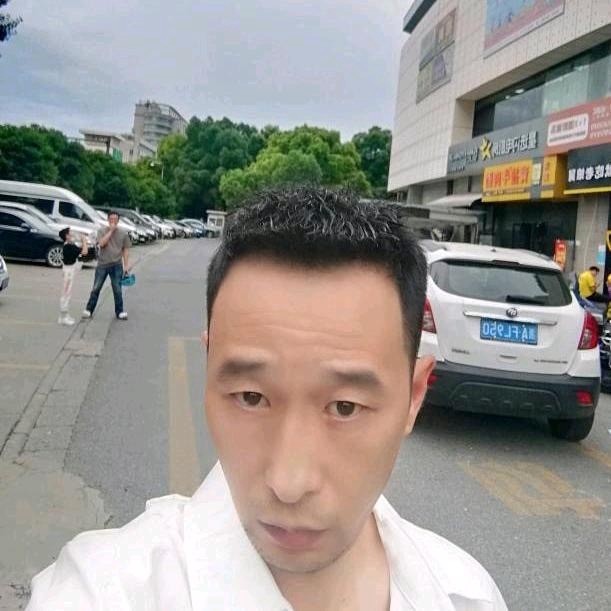 小林的第一张照片--合肥相亲服务中心
