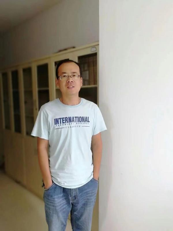 黄土麦田的第一张照片--合肥相亲服务中心