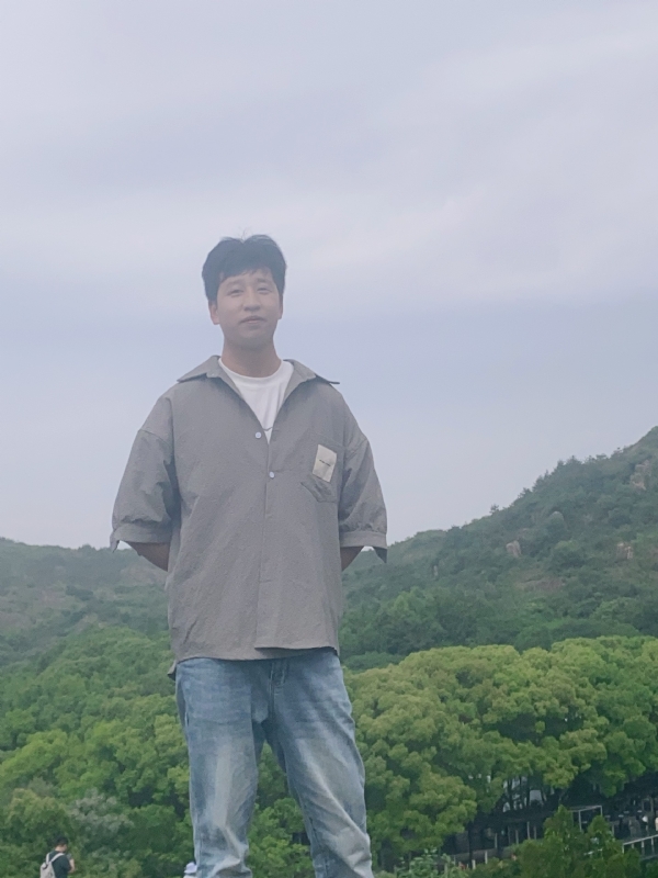 渐行渐远的第二张照片--合肥相亲服务中心