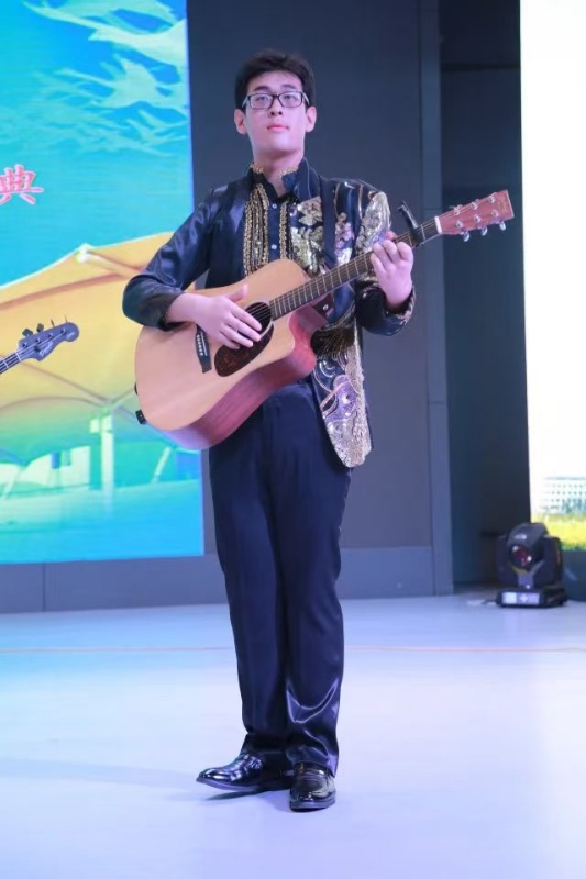 一叶知秋ZG的第一张照片--合肥相亲服务中心