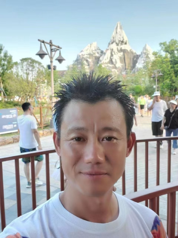 艾氏涂料博的第一张照片--合肥相亲服务中心
